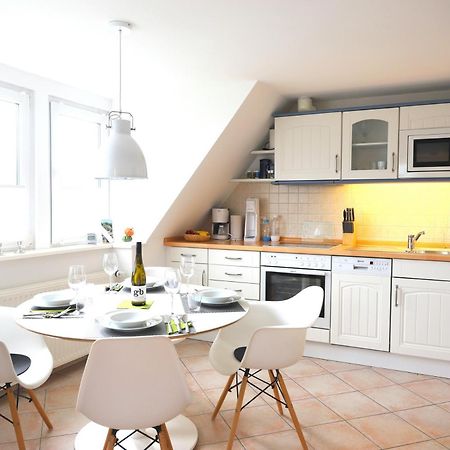 Geschmackvoll Eingerichtete Ferienwohnung Fuer 2 Personen, Verspricht Entspannung Pur. 韦斯特兰 外观 照片